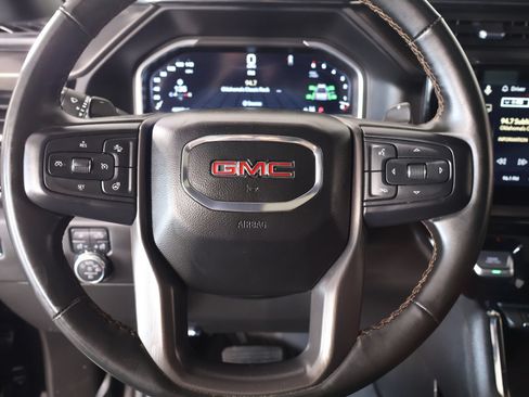 Used 2023 GMC Sierra 1500 AT4 w/ AT4 Premium Package AWD/4WD image 3