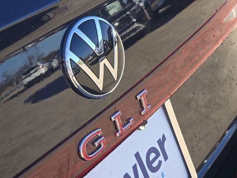 New 2026 Volkswagen Jetta GLI Autobahn image 7