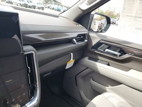 New 2026 GMC Yukon Elevation w/ Elevation Premium Package image 25