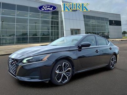 Used 2025 Nissan Altima 2.5 SR