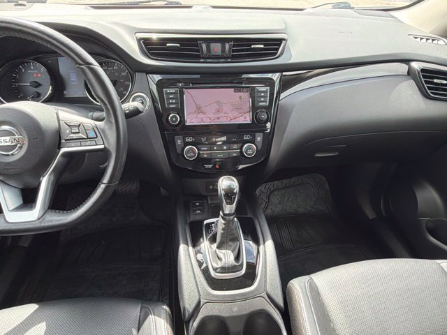 Used 2022 Nissan Rogue Sport SL FWD image 19
