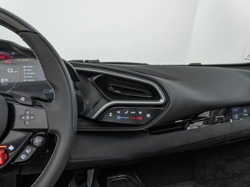 Certified 2025 Ferrari 296 GTS image 41