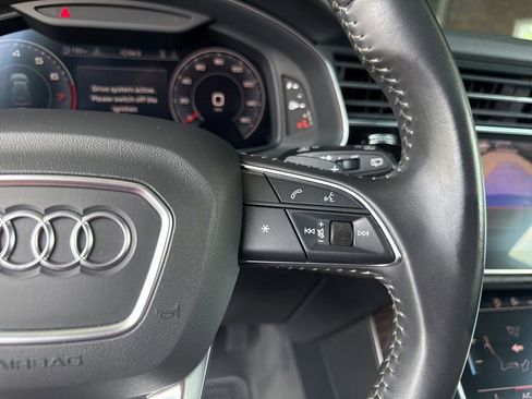 Used 2019 Audi Q8 Premium w/ Convenience Package image 29