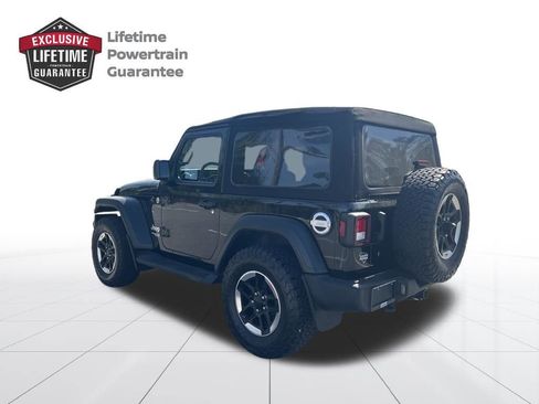 Used 2020 Jeep Wrangler Sport image 3