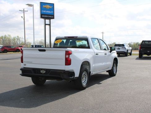 Used 2024 Chevrolet Silverado 1500 W/T w/ Trailering Package AWD/4WD image 9