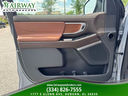 Used 2025 Ford Expedition Max King Ranch AWD/4WD image 32