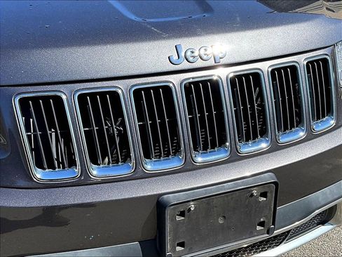 Used 2015 Jeep Grand Cherokee Limited image 25