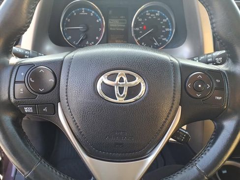 Used 2016 Toyota RAV4 XLE image 5