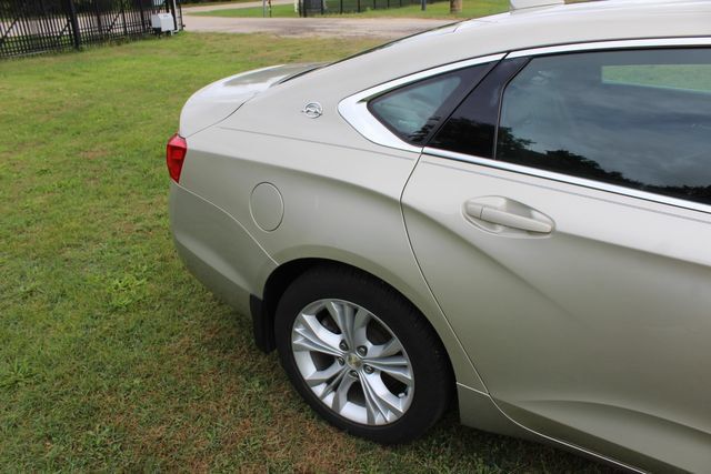 Used 2015 Chevrolet Impala LT w/ Convenience Package FWD image 8