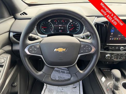 Used 2024 Chevrolet Traverse LT FWD image 13