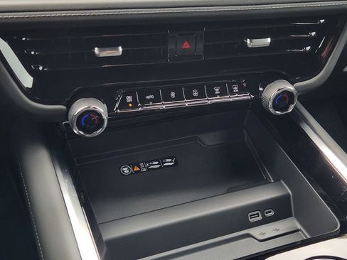 New 2026 Chevrolet Tahoe LT AWD/4WD image 14