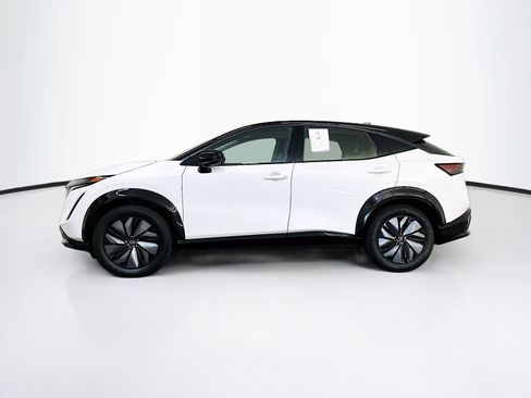 Used 2023 Nissan Ariya AWD image 4