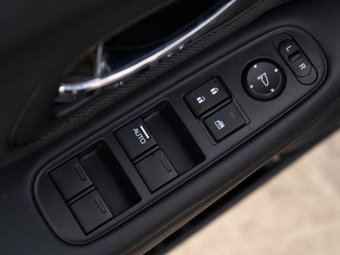 Used 2022 Honda HR-V Sport image 35