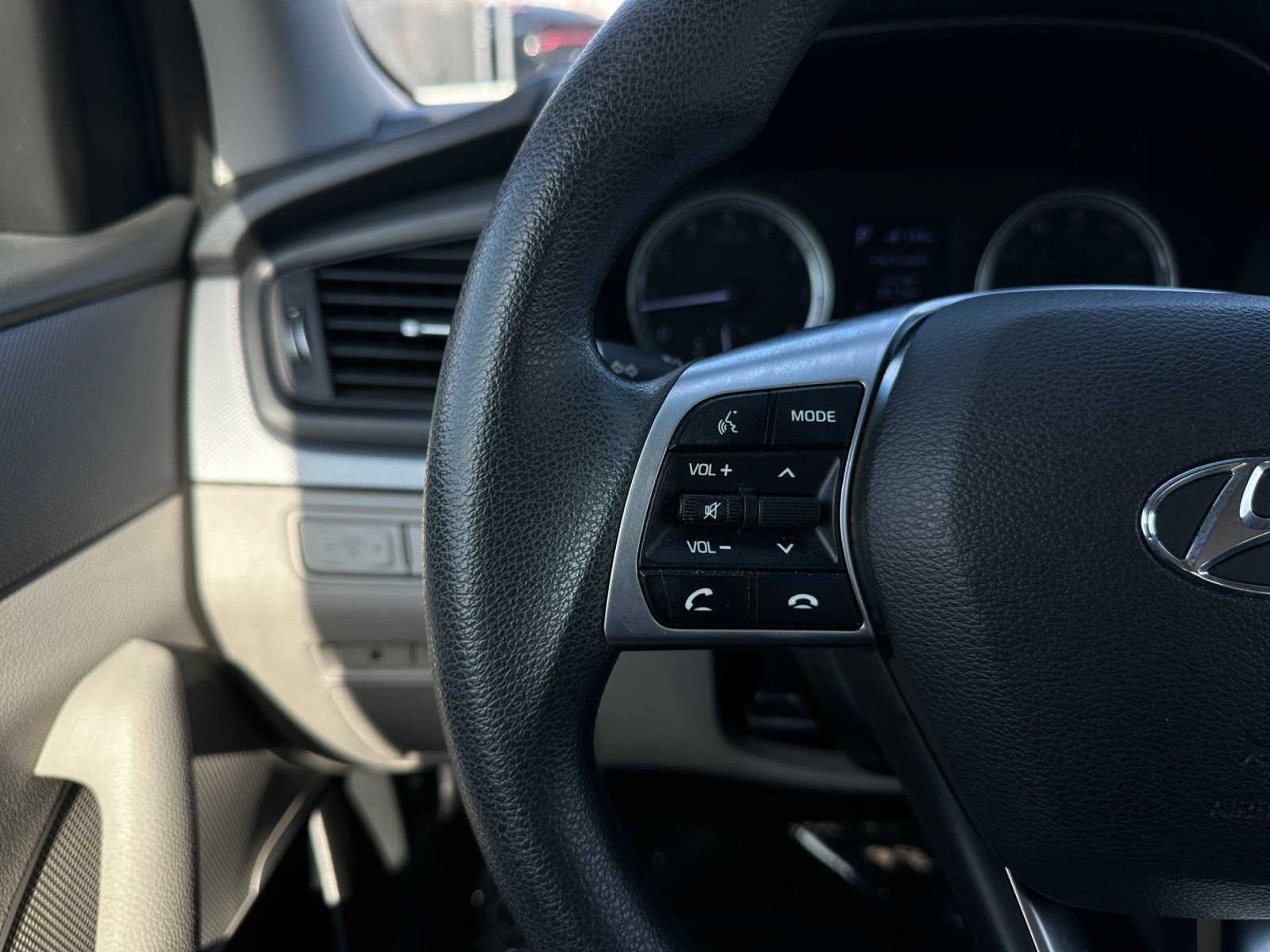 Used 2019 Hyundai Sonata SE FWD image 25