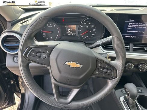 Used 2024 Chevrolet Trax LS w/ Driver Confidence Package image 15