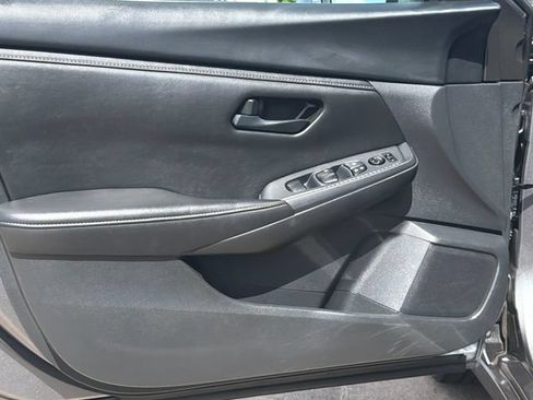 Used 2024 Nissan Sentra S FWD image 12