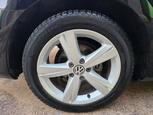 Used 2013 Volkswagen Passat 2.5 SE image 40