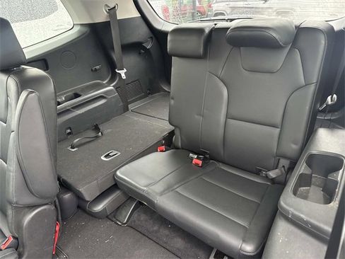 Certified 2022 Kia Telluride EX w/ EX Premium Package image 8