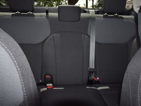 Certified 2024 Ford Maverick XL FWD image 19