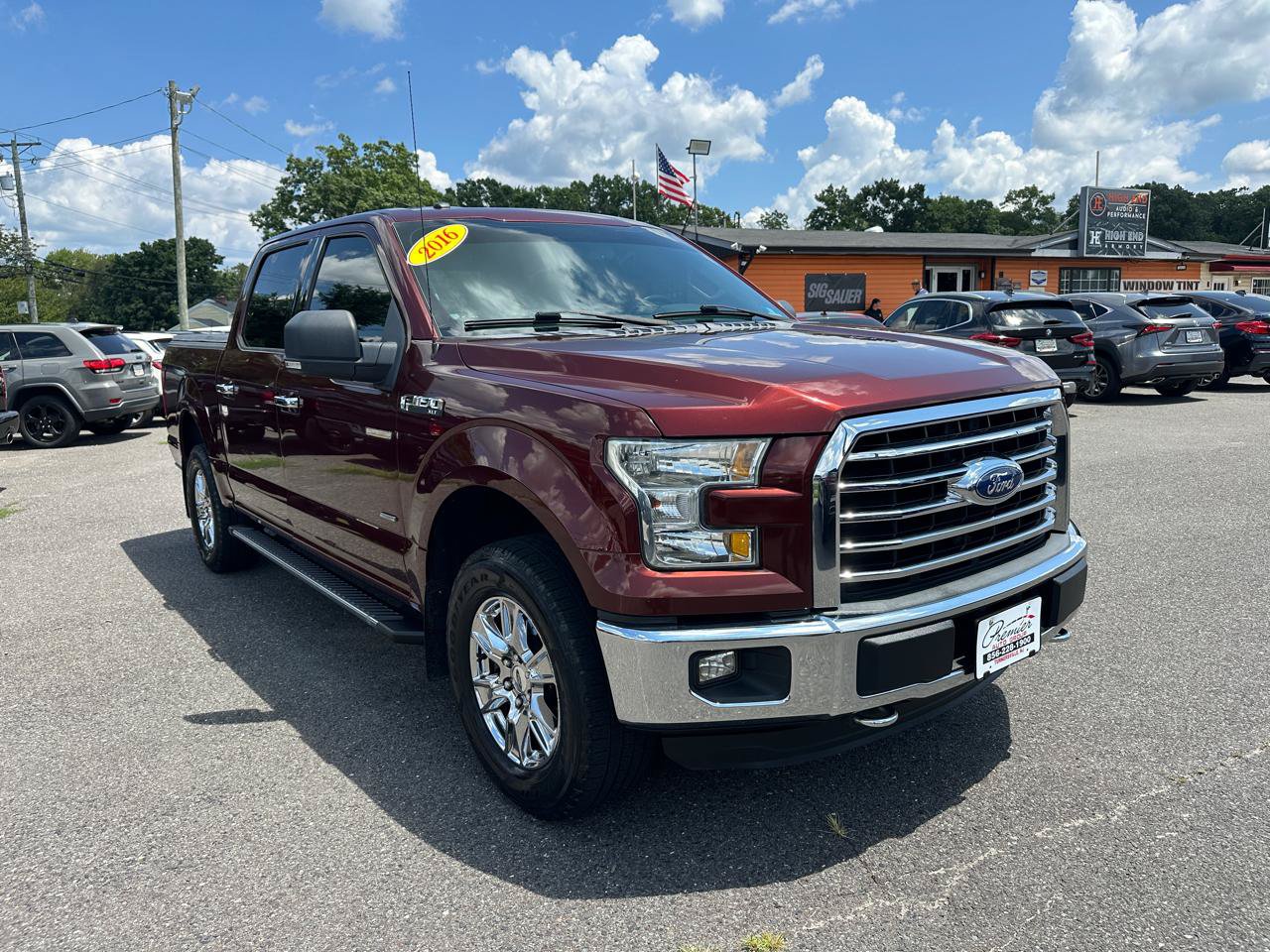 Used 2016 Ford F150 XLT w/ Equipment Group 301A Mid AWD/4WD image 3