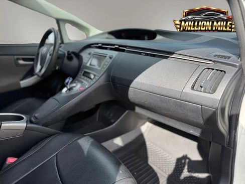 Used 2013 Toyota Prius Two FWD image 19