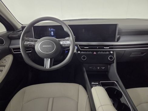 Used 2024 Hyundai Sonata SEL FWD image 24