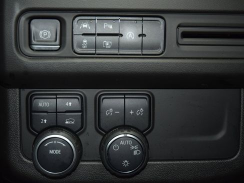 Used 2023 Chevrolet Tahoe LT w/ LT Signature Plus Package image 34