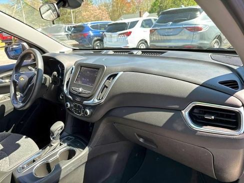 Used 2023 Chevrolet Equinox LT AWD/4WD image 7