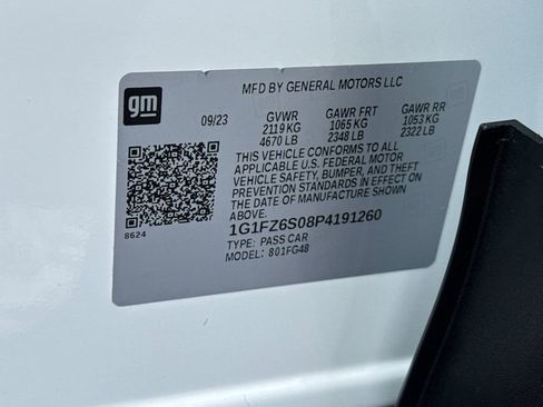 Used 2023 Chevrolet Bolt EUV Premier w/ Sun & Sound Package FWD image 39