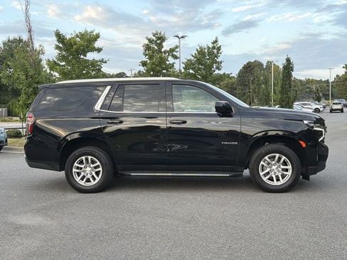 Used 2024 Chevrolet Tahoe LT RWD image 2