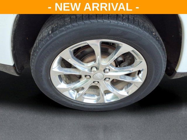 Used 2020 Jeep Grand Cherokee Summit w/ Skid Plate Group AWD/4WD image 9
