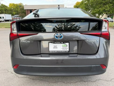 Used 2022 Toyota Prius LE FWD image 9