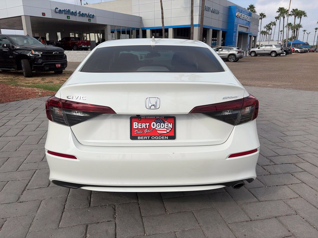 Used 2025 Honda Civic Sport image 6