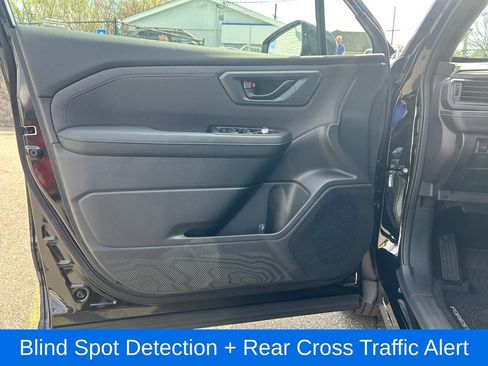 Used 2026 Subaru Forester Premium AWD/4WD image 12