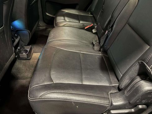 Used 2018 Ford Explorer Limited image 18