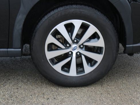 Certified 2024 Subaru Outback Premium image 31