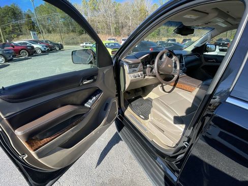 Used 2017 Chevrolet Tahoe Premier image 15