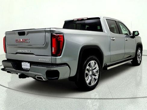 Used 2023 GMC Sierra 1500 Denali AWD/4WD image 5