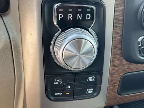 Used 2014 RAM 1500 Laramie w/ Convenience Group AWD/4WD image 19