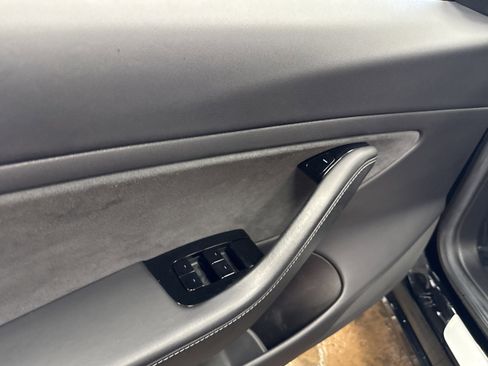 Used 2019 Tesla Model 3 Standard Range Plus image 25