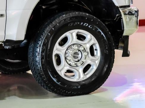 Used 2021 Ford F250 XL w/ STX Appearance Package image 47