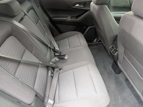Used 2025 Chevrolet Equinox LT FWD image 29