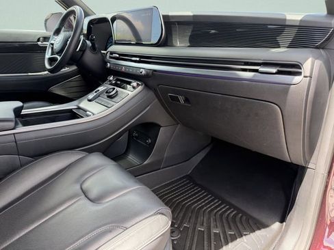 Used 2025 Hyundai Palisade Calligraphy FWD image 17