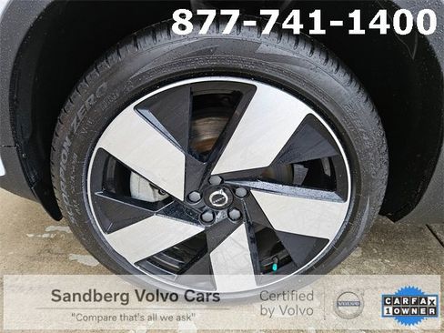 Certified 2023 Volvo XC40 Recharge Ultimate image 9