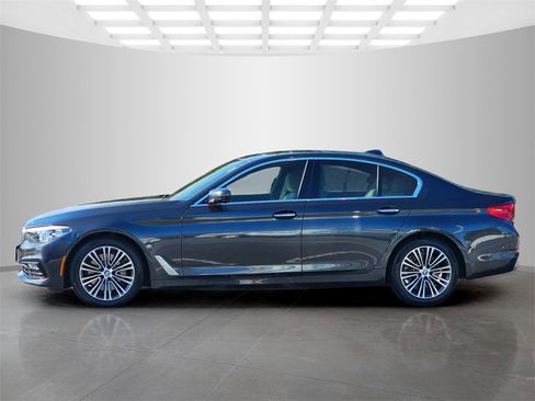 Used 2017 BMW 530i 530i image 3