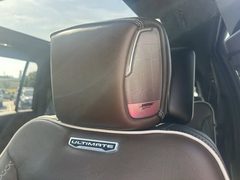Used 2025 GMC Yukon XL Denali Ultimate AWD/4WD image 25