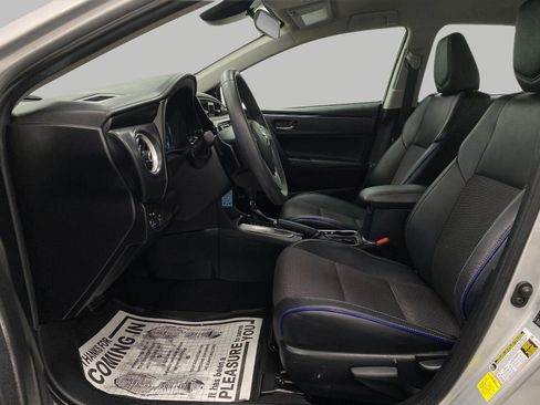 Used 2018 Toyota Corolla SE FWD image 25