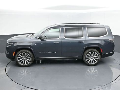 Used 2024 Jeep Grand Wagoneer Series I w/ Rear Seat Video Group 1 AWD/4WD image 36