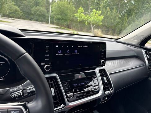 Used 2023 Kia Sorento SX FWD image 48