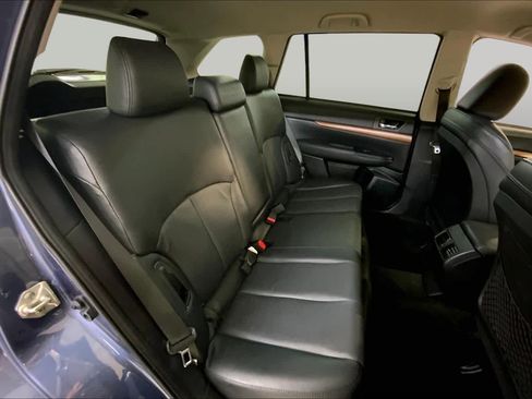 Used 2014 Subaru Outback 2.5i Limited AWD/4WD image 19